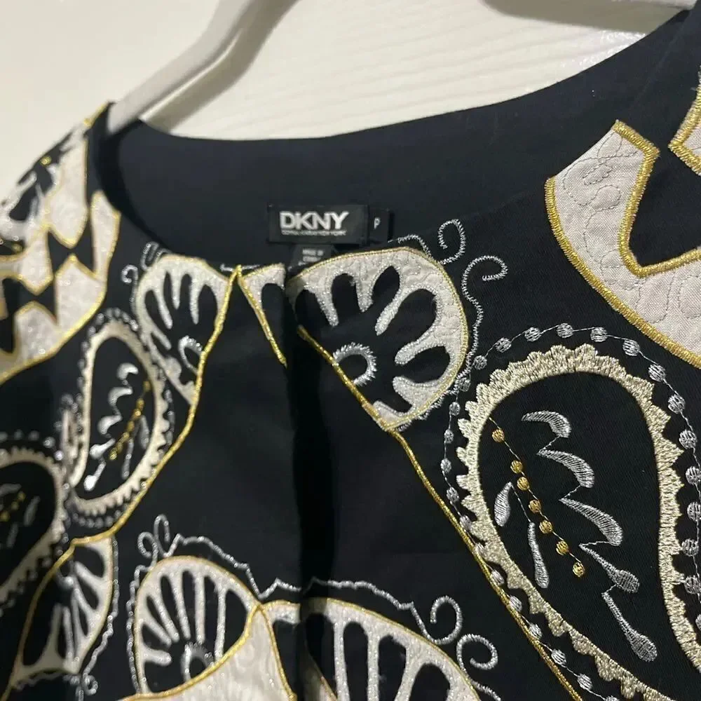 DKNY Women’s Black and White‎ Embroidered Dress Coat Size P